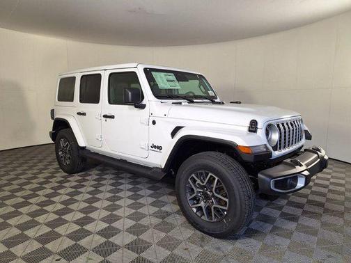 2026 Jeep Wrangler 4-Door Sahara 4x4