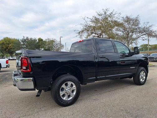 2026 RAM 2500 Big Horn Crew Cab 4x4 6'4' Box