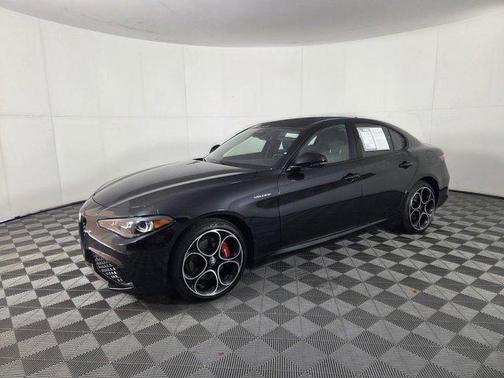 2024 Alfa Romeo Giulia Veloce AWD