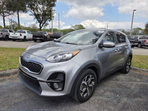 2022 Kia Sportage LX