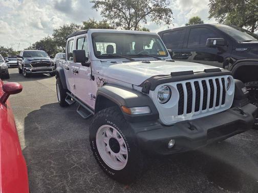 Bright White Clearcoat 2020 Jeep Gladiator Sport