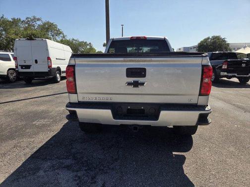 Silver Ice Metallic 2017 Chevrolet Silverado 1500 2LT