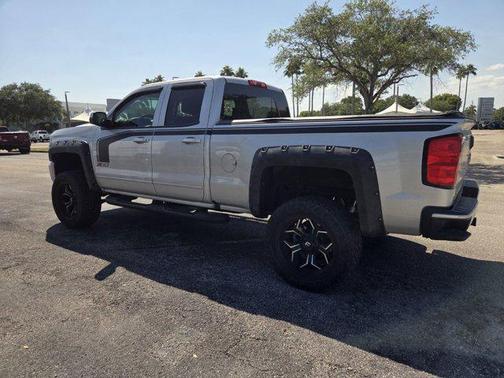 Silver Ice Metallic 2017 Chevrolet Silverado 1500 2LT
