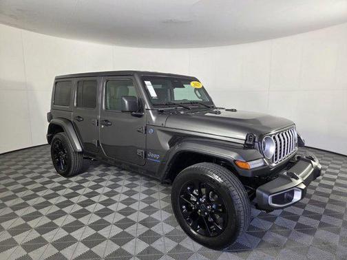 2025 Jeep Wrangler 4xe Sahara