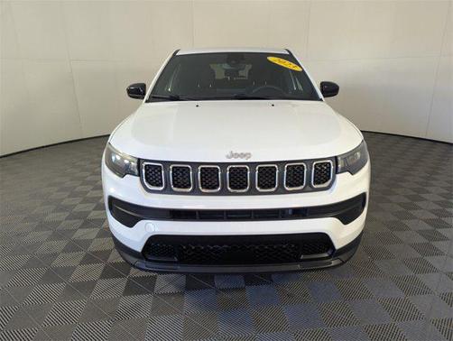 2023 Jeep Compass Sport