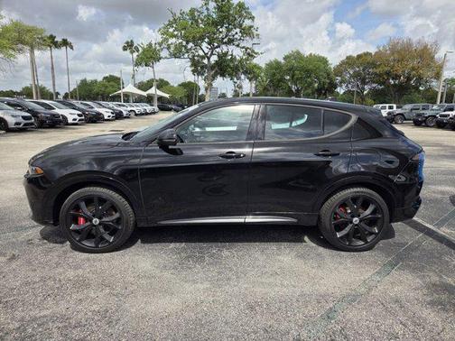 8 Ball 2025 Dodge Hornet R/T Plus EAWD