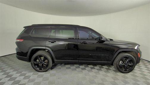 2022 Jeep Grand Cherokee L Altitude