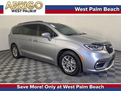 2021 Chrysler Pacifica Touring
