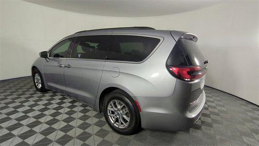 2021 Chrysler Pacifica Touring