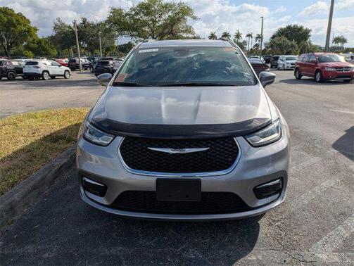 2021 Chrysler Pacifica Touring