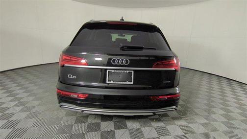 2023 Audi Q5 40 Premium Plus