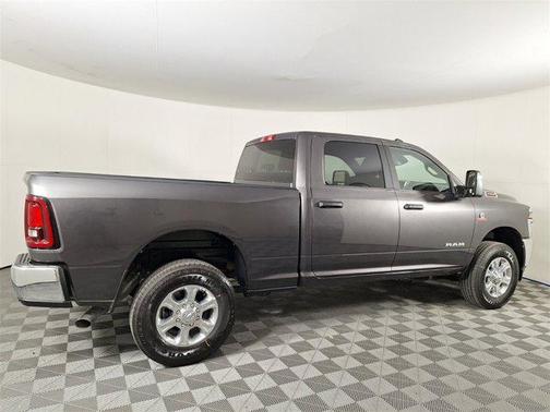 2025 RAM 2500 Big Horn Crew Cab 4x4 6'4' Box
