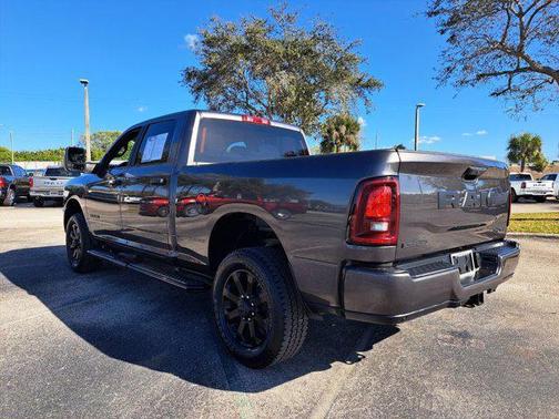 2025 RAM 2500 Big Horn Crew Cab 4x4 6'4' Box