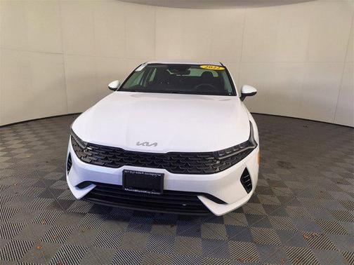 2022 Kia K5 LX