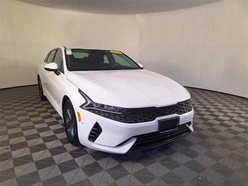 2022 Kia K5 LX