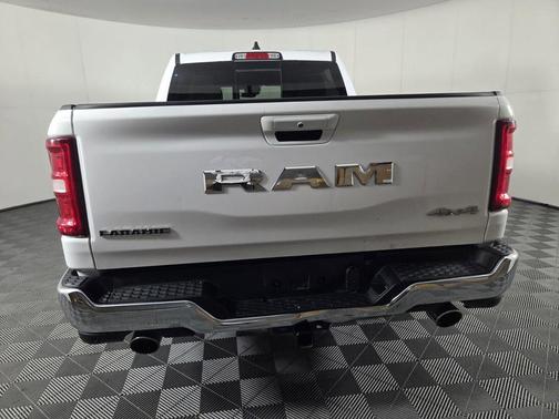 Bright White Clearcoat 2025 RAM 1500 Laramie
