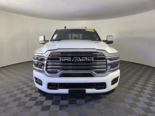 Bright White Clearcoat 2026 RAM 2500 Laramie Crew Cab 4x4 6'4' Box