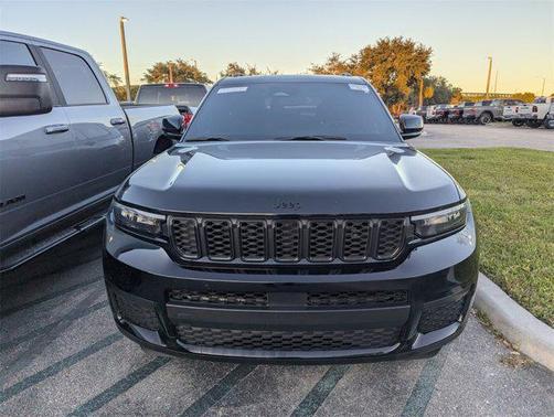 2024 Jeep Grand Cherokee L Altitude