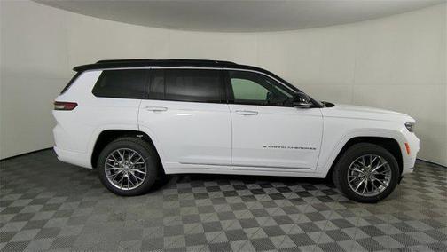 2025 Jeep Grand Cherokee L Summit