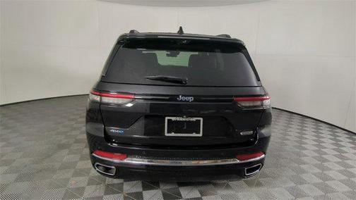 2022 Jeep Grand Cherokee 4xe Overland