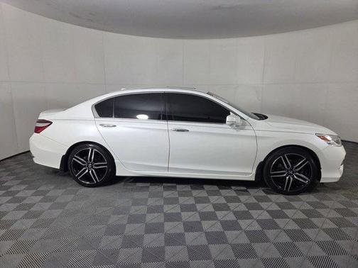 2017 Honda Accord Touring V6