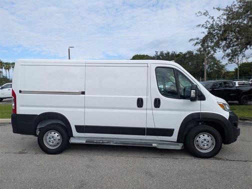 2023 RAM ProMaster 2500 Base