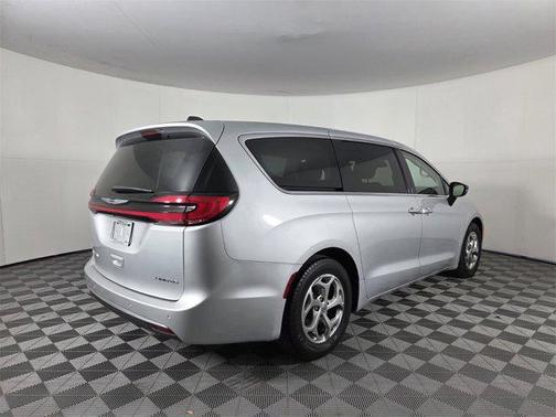 2024 Chrysler Pacifica Limited