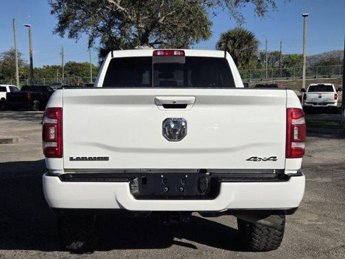 2024 RAM 2500 Laramie Crew Cab 4x4 6'4' Box