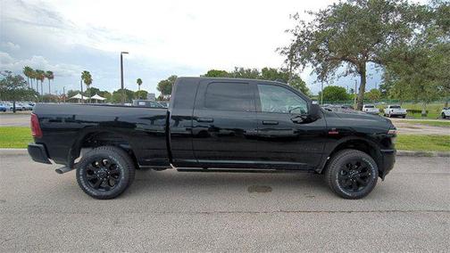 2025 RAM 2500 Laramie Crew Cab 4x4 6'4' Box