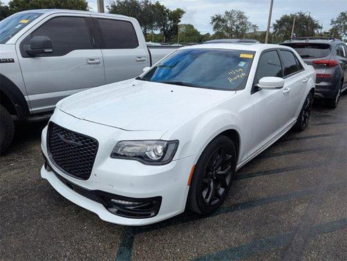 2021 Chrysler 300 S