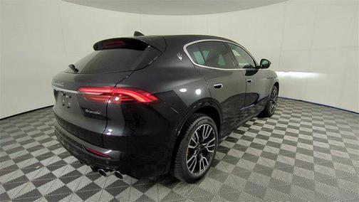 2025 Maserati Grecale AWD