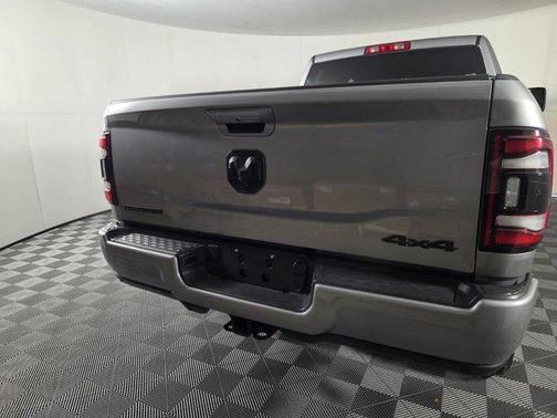 Billet Silver Metallic Clearcoat 2024 RAM 2500 Big Horn Crew Cab 4x4 6'4' Box