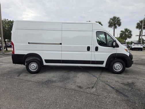 Bright White Clearcoat 2026 RAM ProMaster 2500 Tradesman