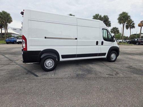 Bright White Clearcoat 2026 RAM ProMaster 2500 Tradesman