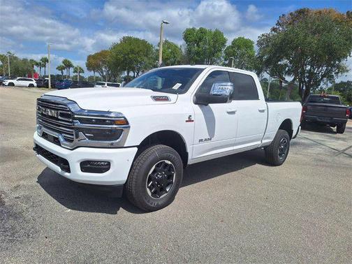 2025 RAM 2500 Laramie Crew Cab 4x4 6'4' Box