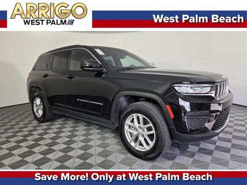 2024 Jeep Grand Cherokee Laredo