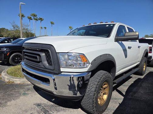 2017 RAM 2500 SLT Crew Cab 4x4 6'4' Box