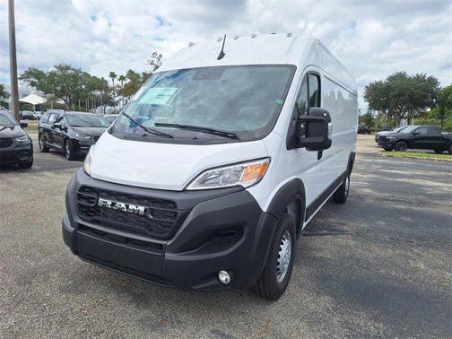 2025 RAM ProMaster 2500 Tradesman