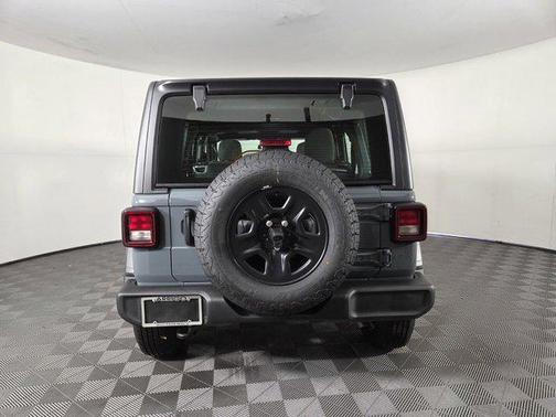 Anvil Clearcoat 2026 Jeep Wrangler Sport