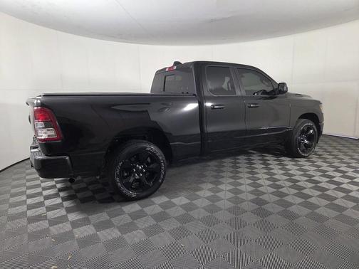 Diamond Black Crystal Pearlcoat 2024 RAM 1500 Tradesman