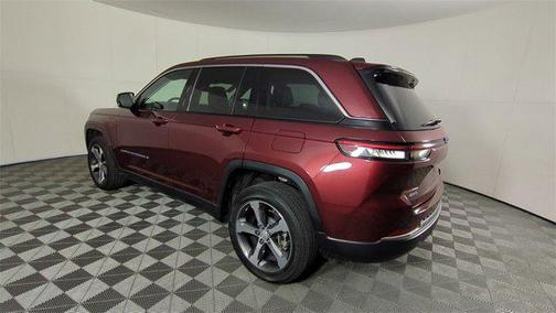 2022 Jeep Grand Cherokee 4xe Base