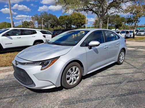 2020 Toyota Corolla LE