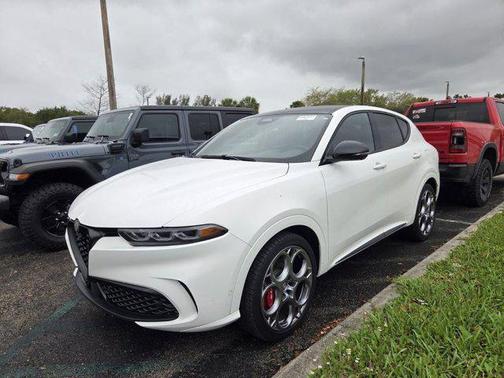 2025 Alfa Romeo Tonale Special Edition Tributo Italiano EAWD