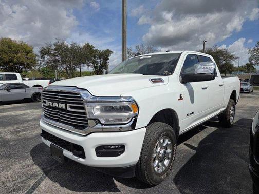 2024 RAM 2500 Laramie Crew Cab 4x4 6'4' Box