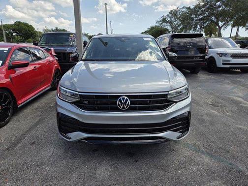 Silver Metallic 2023 Volkswagen Tiguan 2.0T SE R-Line Black