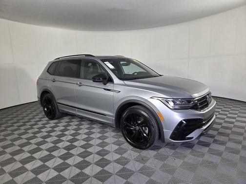 Silver Metallic 2023 Volkswagen Tiguan 2.0T SE R-Line Black