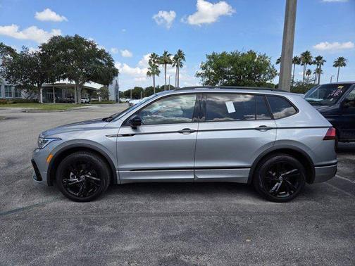Silver Metallic 2023 Volkswagen Tiguan 2.0T SE R-Line Black