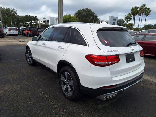 2019 Mercedes-Benz GLC 300 Base