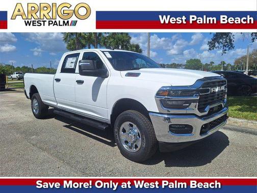 2025 RAM 2500 Tradesman Crew Cab 4x4 8' Box