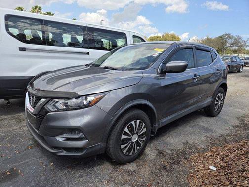 2020 Nissan Rogue Sport S